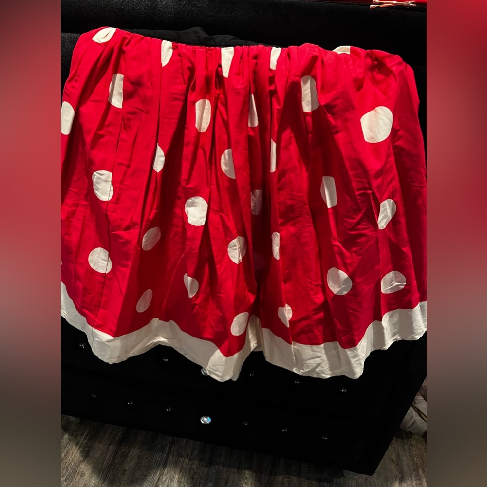 Unique vintage  mini mouse skirt